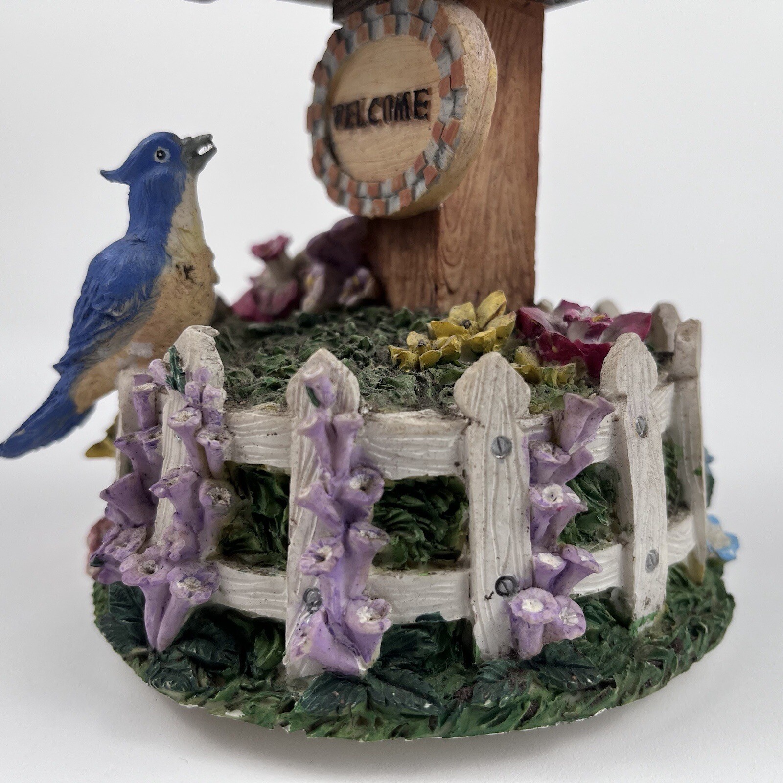 Birdhouse Music Box With BIRDS And FLOWERS 8″ Figurine with Welcome Sign