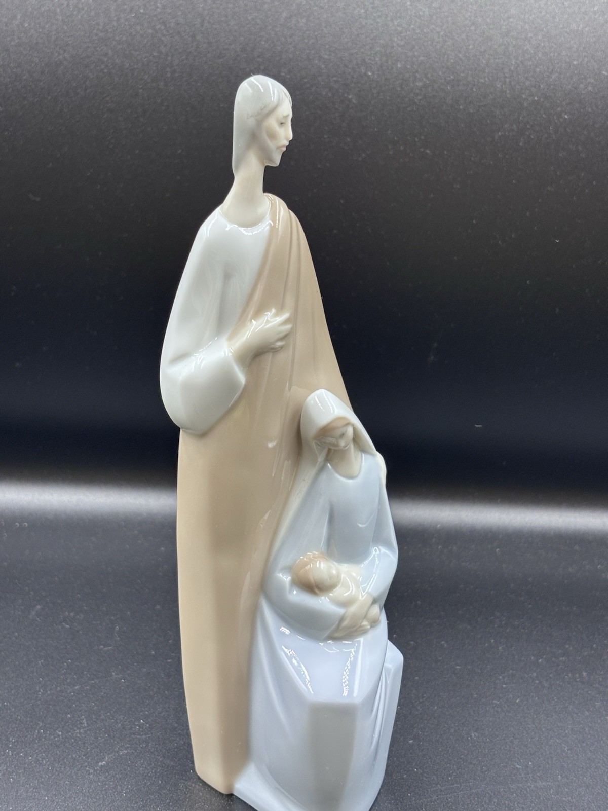 LLADRO 4585 Porcelain Figurine the Holy Family, Nativity Scene