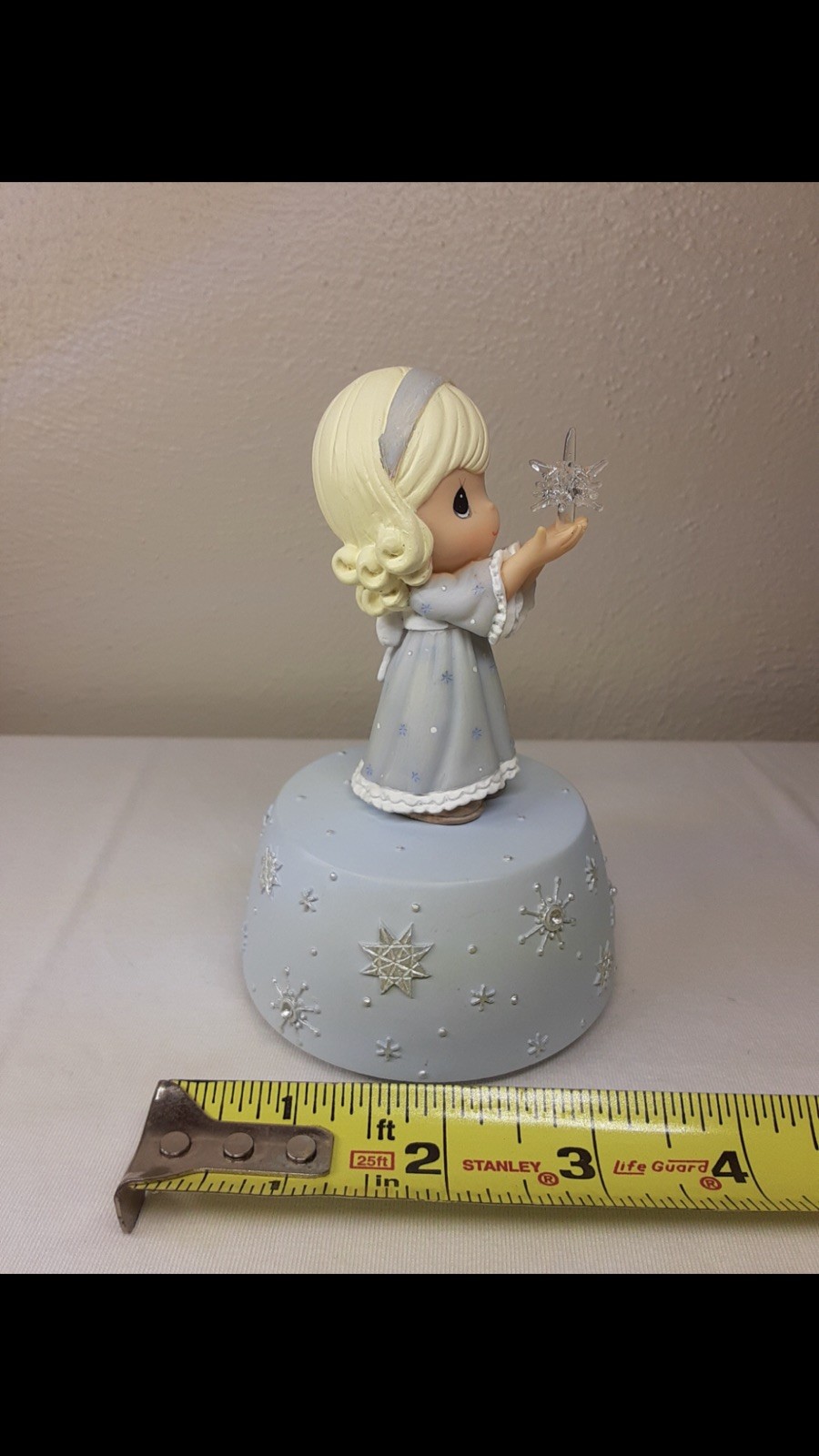 Precious Moments Girl With Star Musical Figure Plays Silent Night