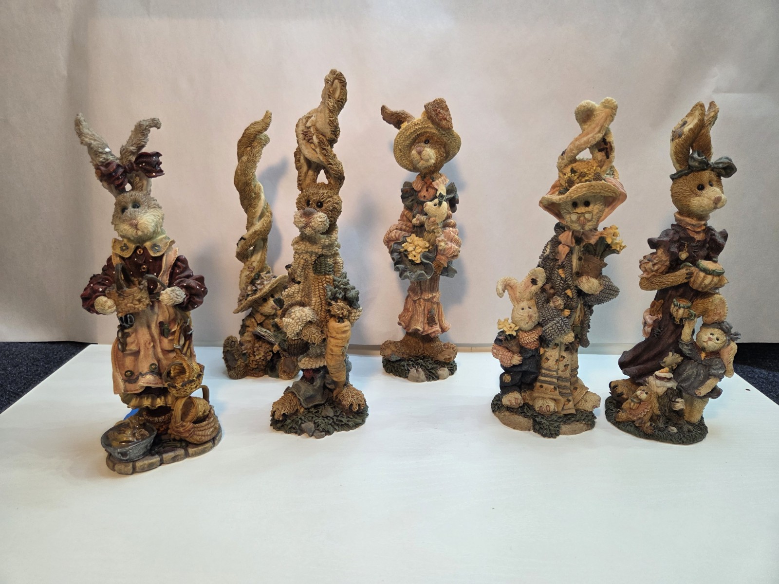 Six Boyds Bears & Friends “The Folkstone Collection “