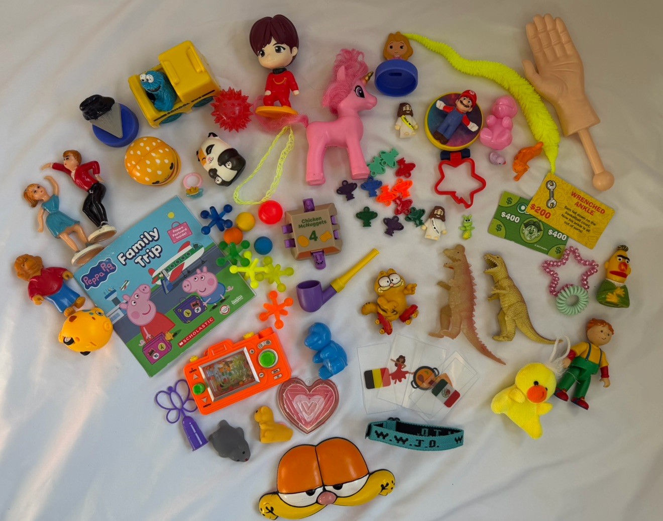 Mini Trinket Shelf 60+ Mixed Lot Toys Junk Drawer I Spy Toy Game Treasure Scoop