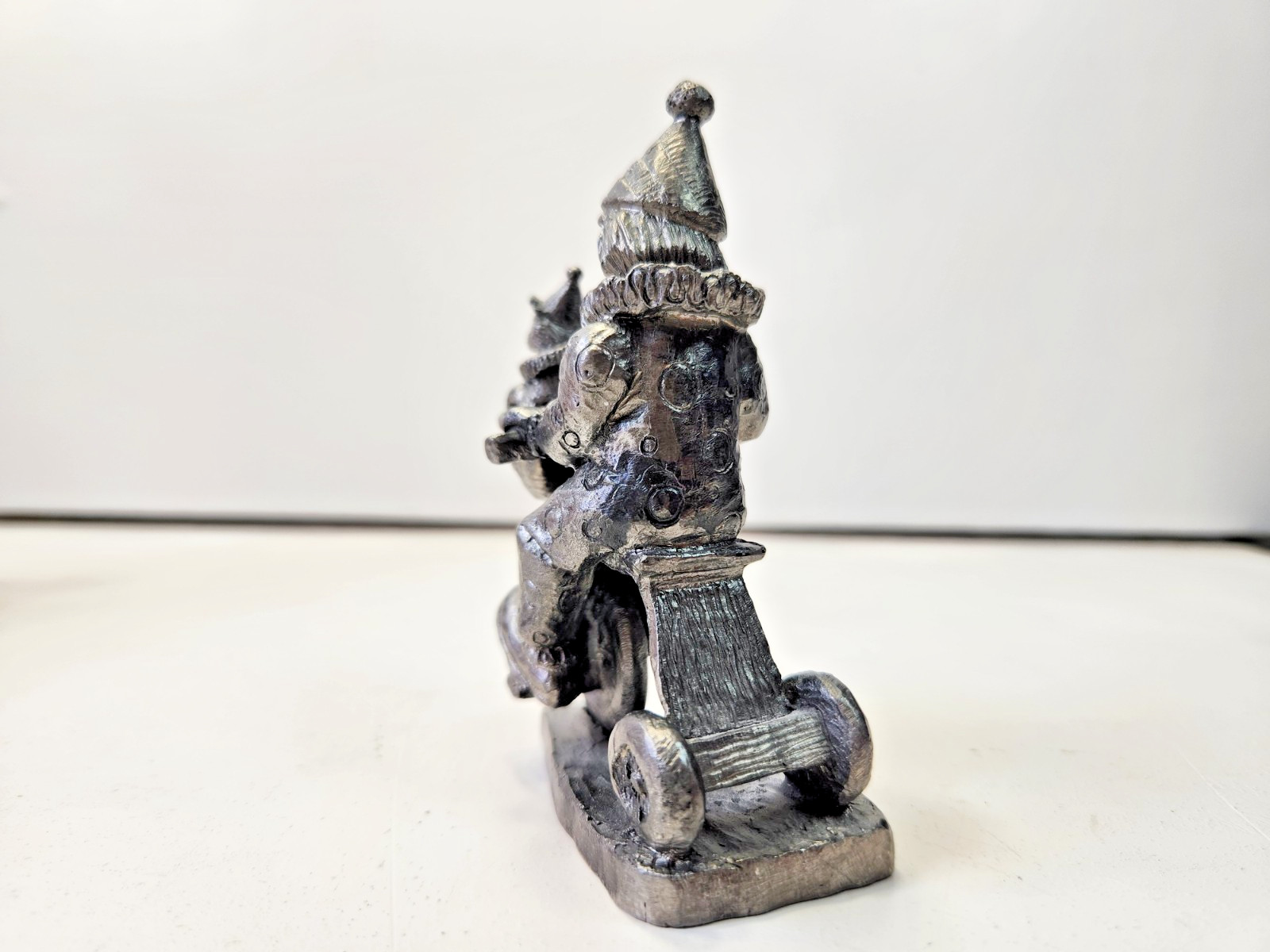 1997 VTG MICHAEL RICKER PEWTER “MARJORIE” COLLECTORS SOCIETY NO.1651 WITH PAPERS