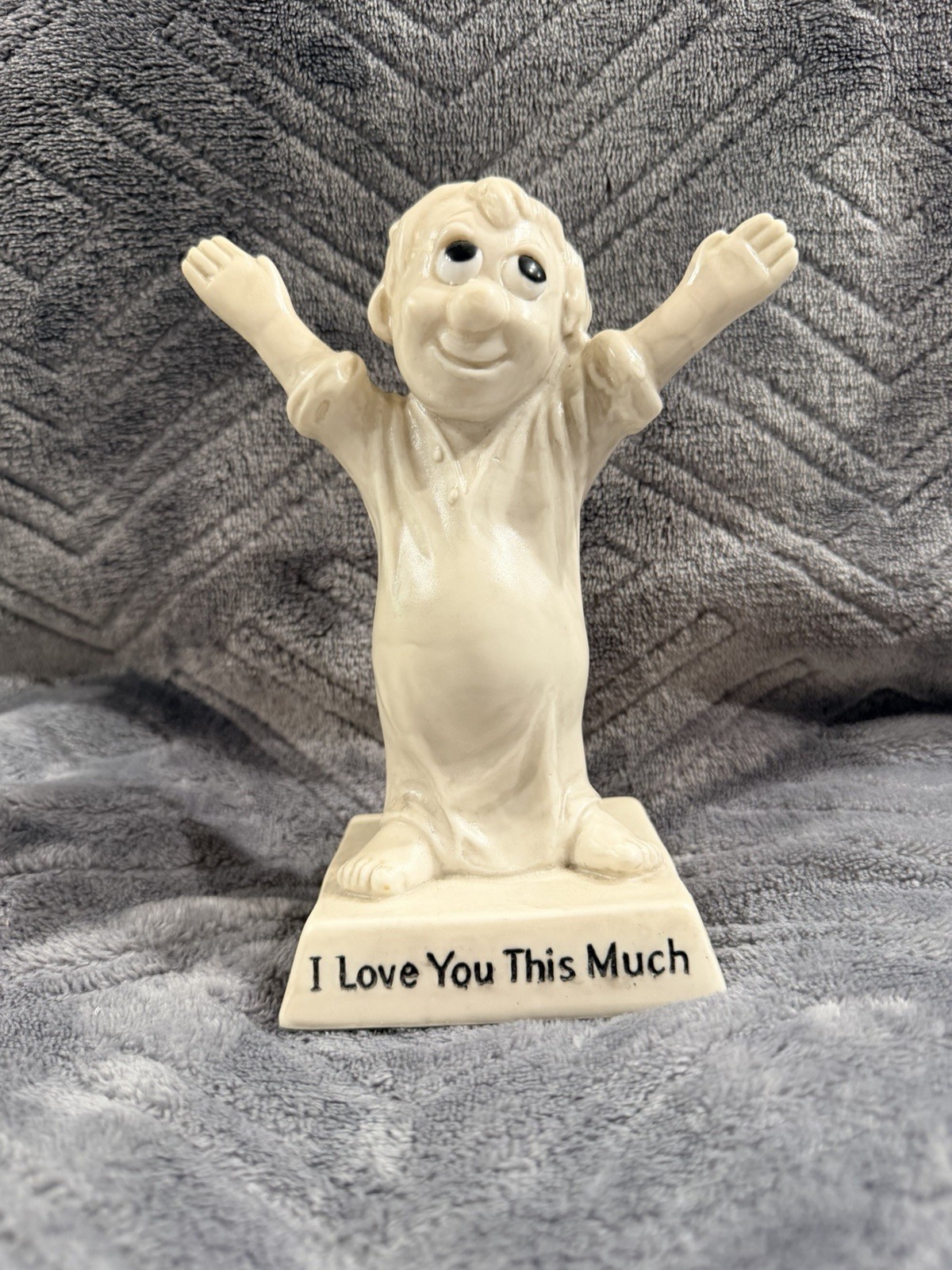 Vintage 1970’s Russ Berry & Co I Love You This Much