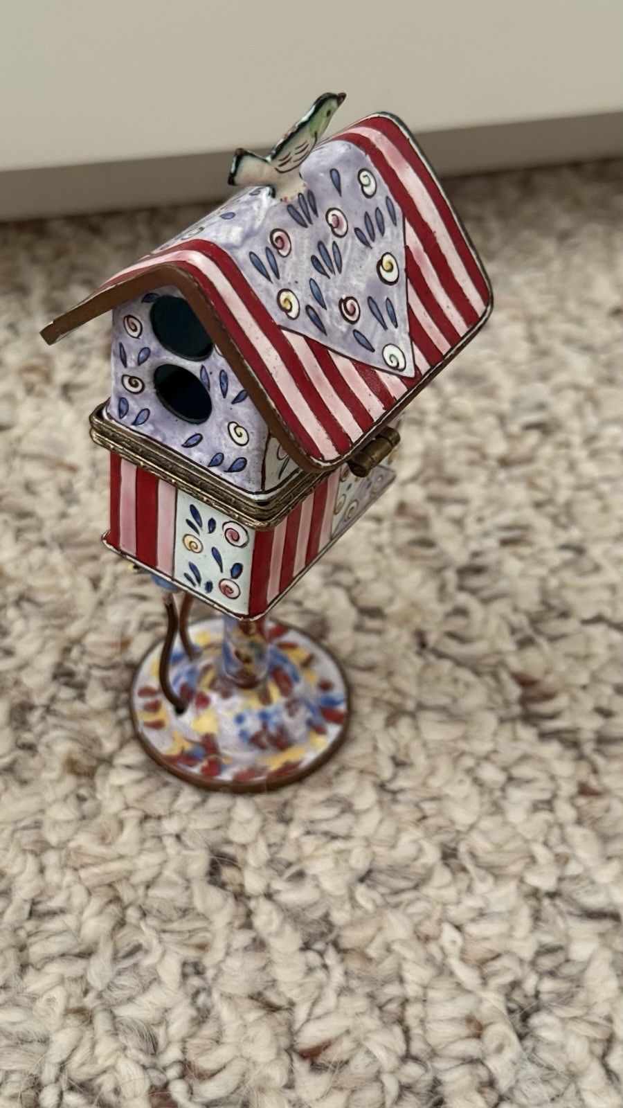 VTG Kelvin Chen Miniature Figure Handpainted Enamel Birdhouse Trinket Box #171