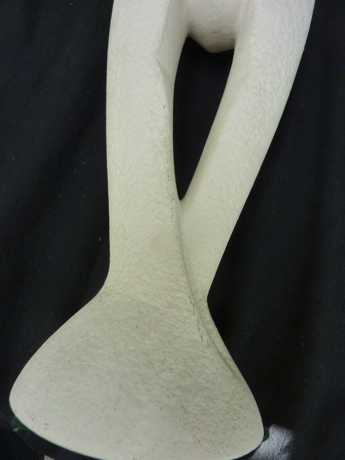 VINTAGE ROYAL HAEGER MAN WOMEN RENDEZVOUS 20″ TALL TEXTURED ART DECO FIGURINE