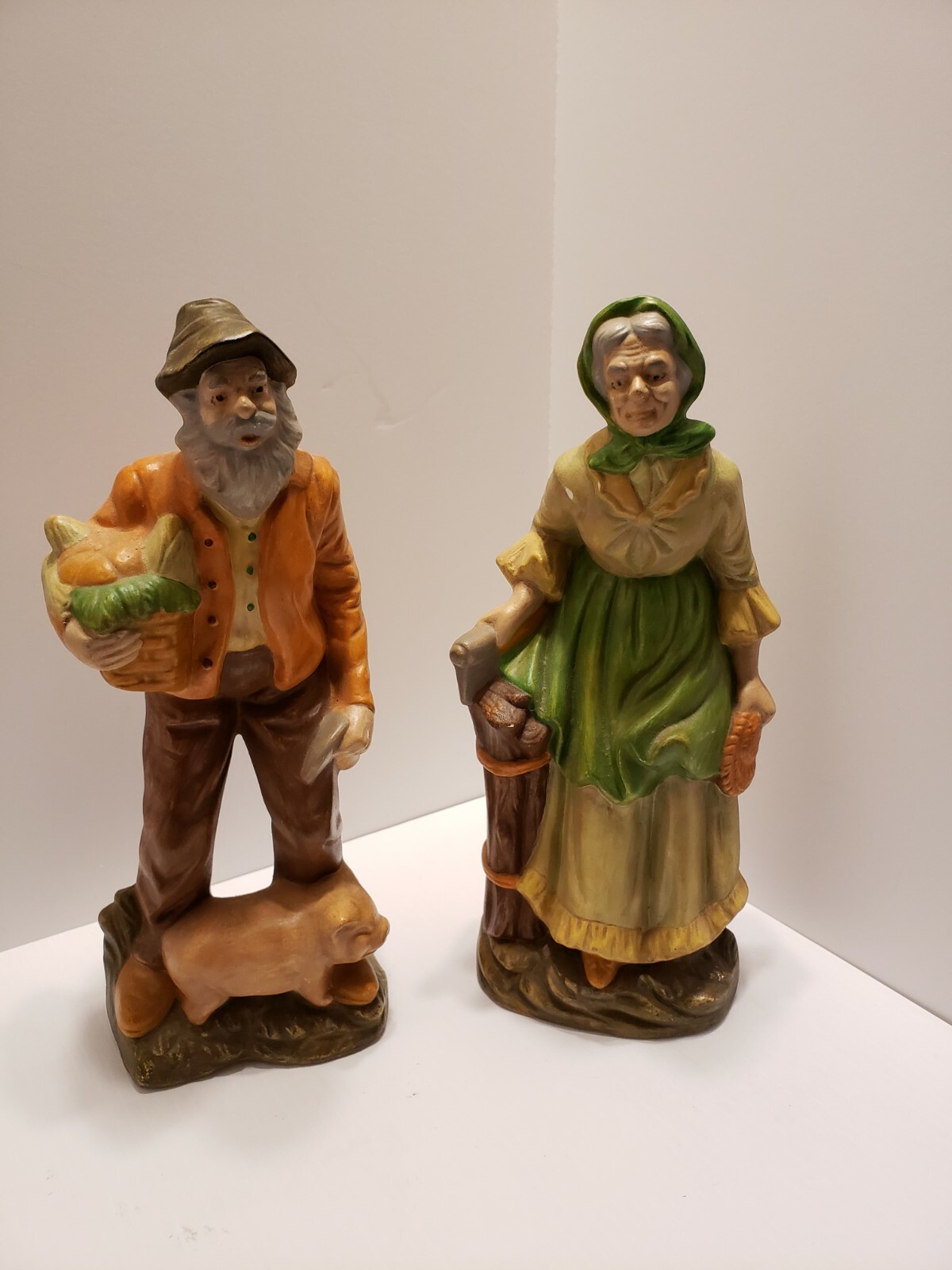 Set Of 2 Ceramic Figurines Old Man And Old Woman