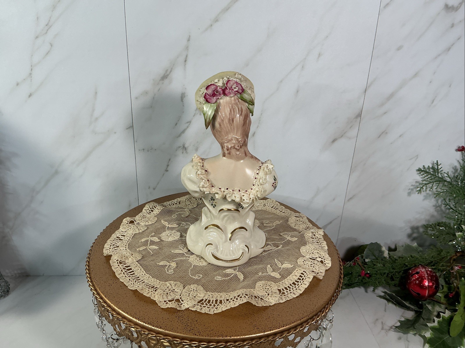 Vintage Porcelain French Victorian Lady W/Hat Bust Figurine 7″~Ruffled Porcelain