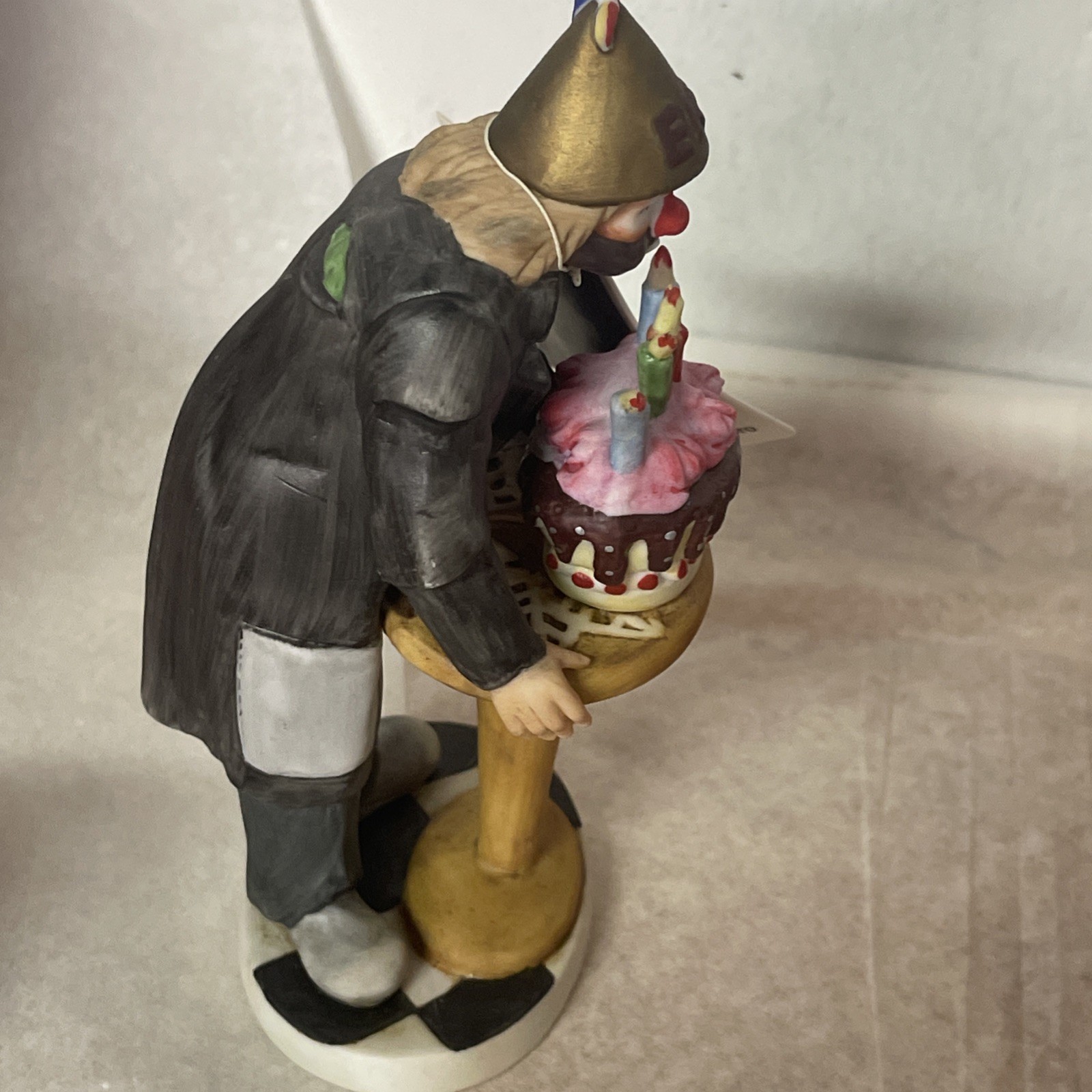 Emmett Kelly Jr Clown 75th Birthday Jubilee Porcelain Lambro Figurine Signed 6″