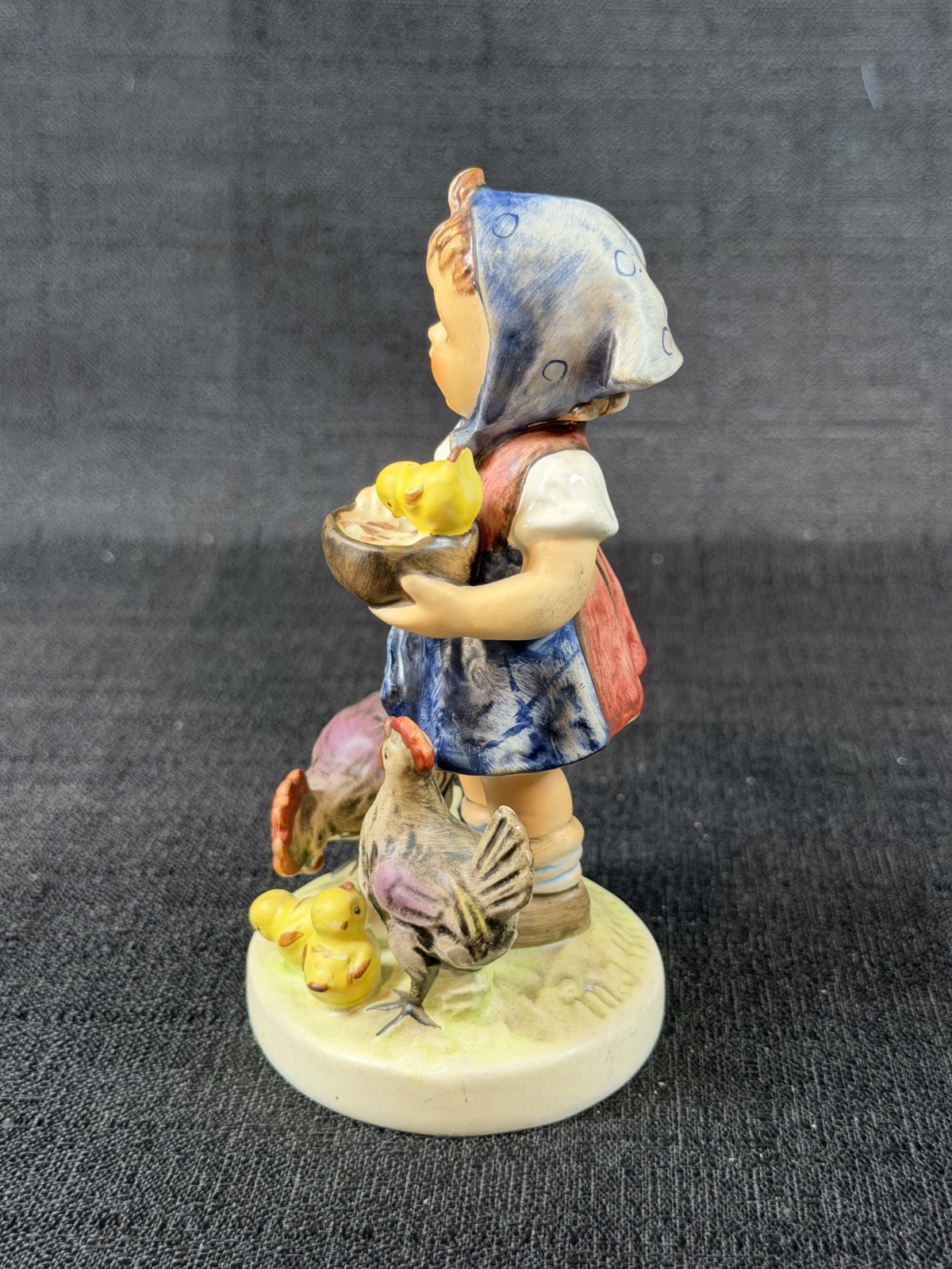 Goebel W Germany Hummel 199/I Feeding Time 1948 Signed 1980 Girl Figurine 5 Inch