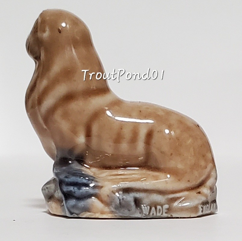 Wade Whimsies Seal Porcelain Figurine Variations Canadian 1967 TS Sealife US RRT