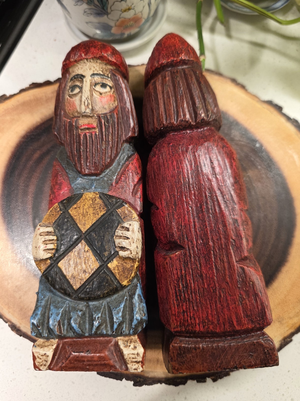 VTG Set 2 Hand Carved Wood Statues Folk Art Spanish Crusaders