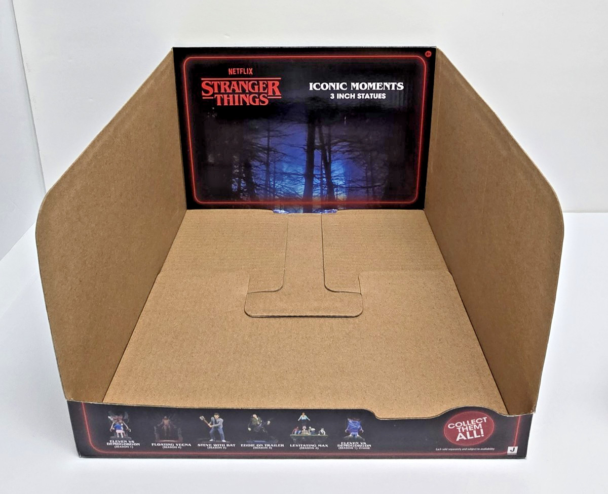 Netflix Stranger Things Iconic Moments 3″ in Statue Figure Set of 6 +Display NEW