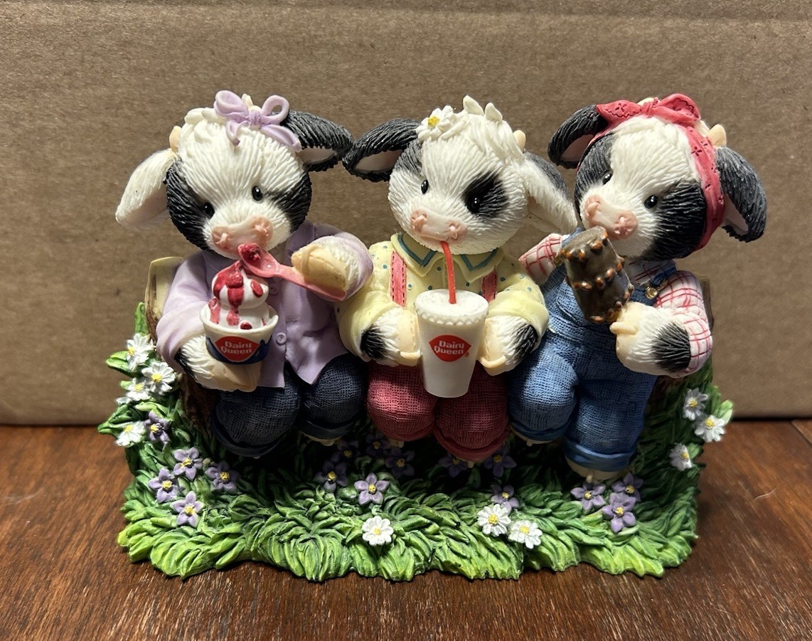 Marys Moo Moos I Scream You Scream We Love DQ Ice Cream Cow Figurine Dairy Queen
