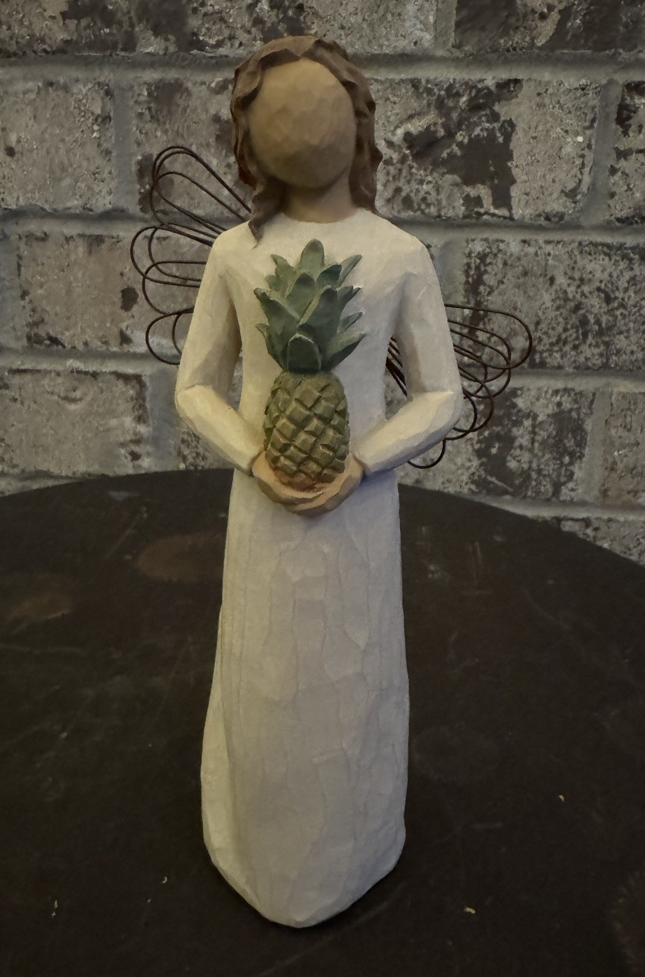 Willow Tree “Welcoming Angel” 8″ Figurine 2002 by Susan Lordi Demdaco Retired