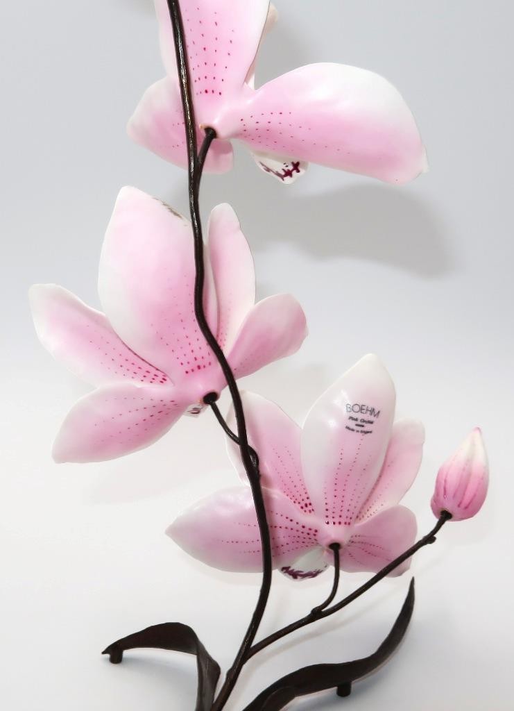Boehm, England Cymbidium PINK ORCHID, #60008 Porcelain Floral Figurine, 10 1/2″