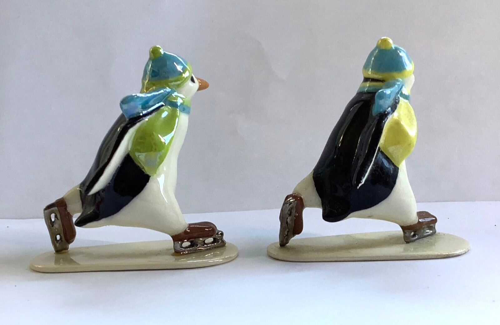 VTG Hagen Renaker Skating Penguin Green Yellow Blue Scarf Baby Penguin Lot of 3