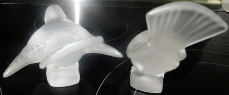 2 Lalique France Signed Frosted Crystal Bird Sparrow Figurine PLEASE READ