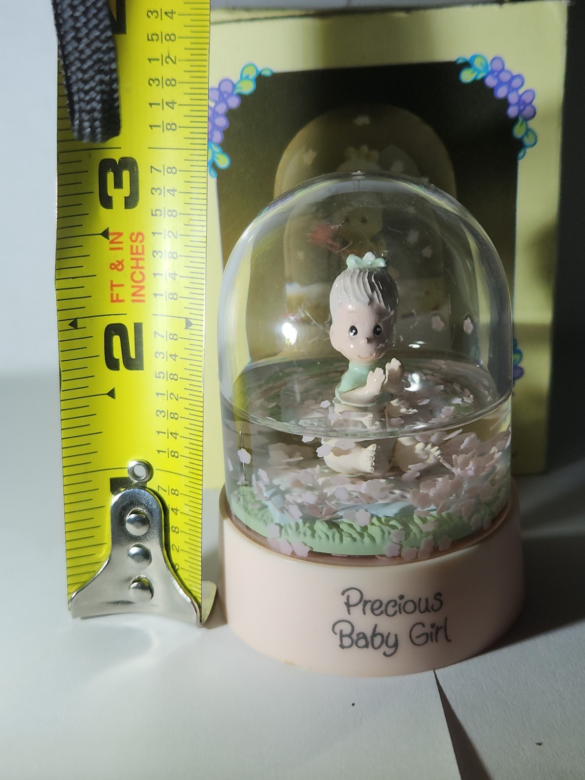 Precious Moments Perfect Baby Girl Mini Water Dome Vintage 1985 550434
