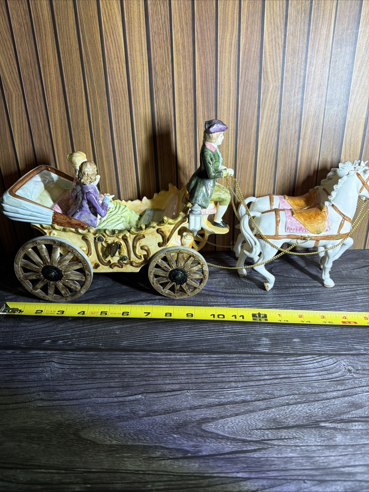 Vintage Japan Laurel Porcelain Horse Drawn Carriage Music Box Figurine