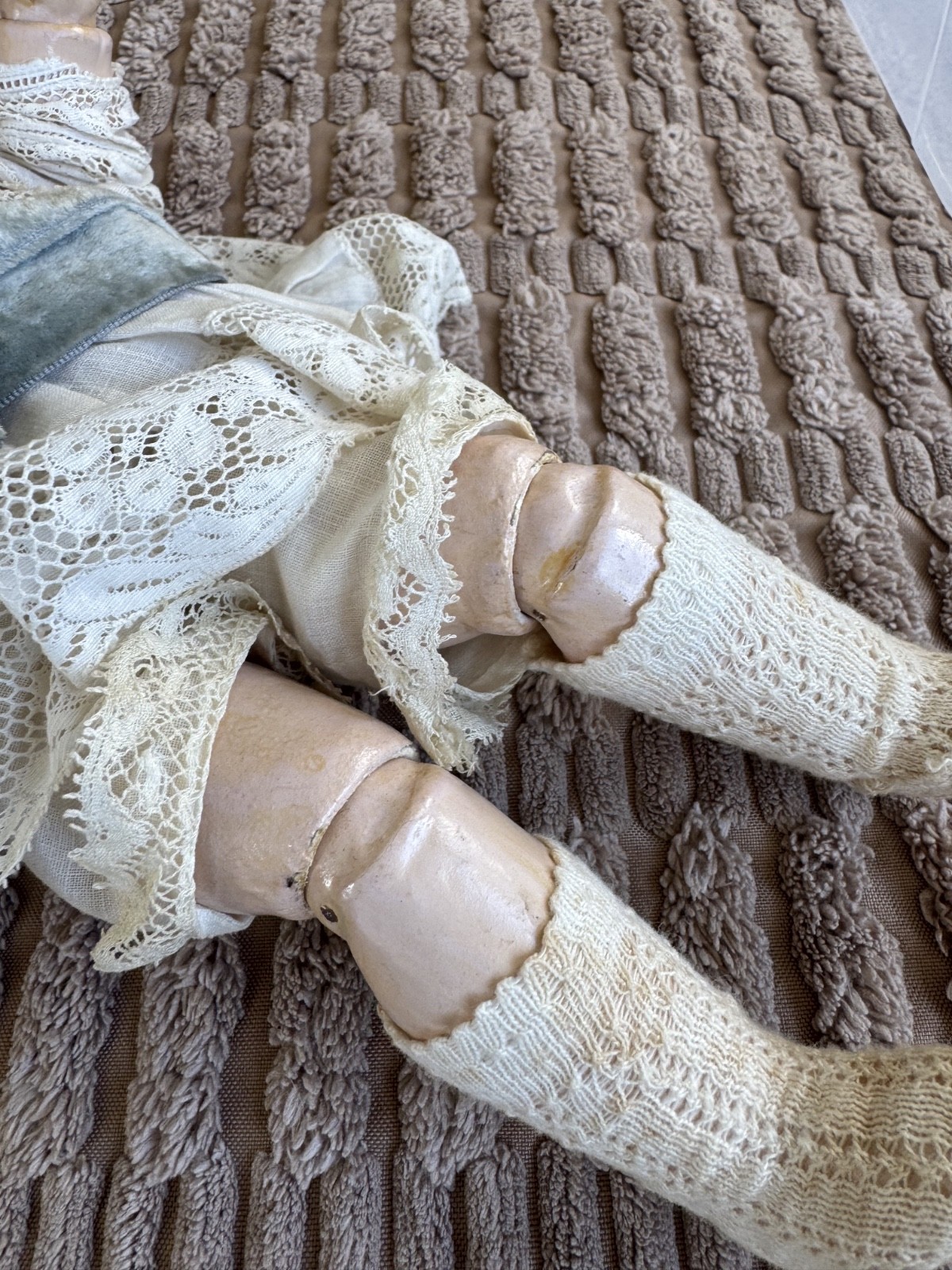 BEAUTIFUL ANTIQUE FRENCH STEINER FIGURINE A-3 10″ BEBE DOLL