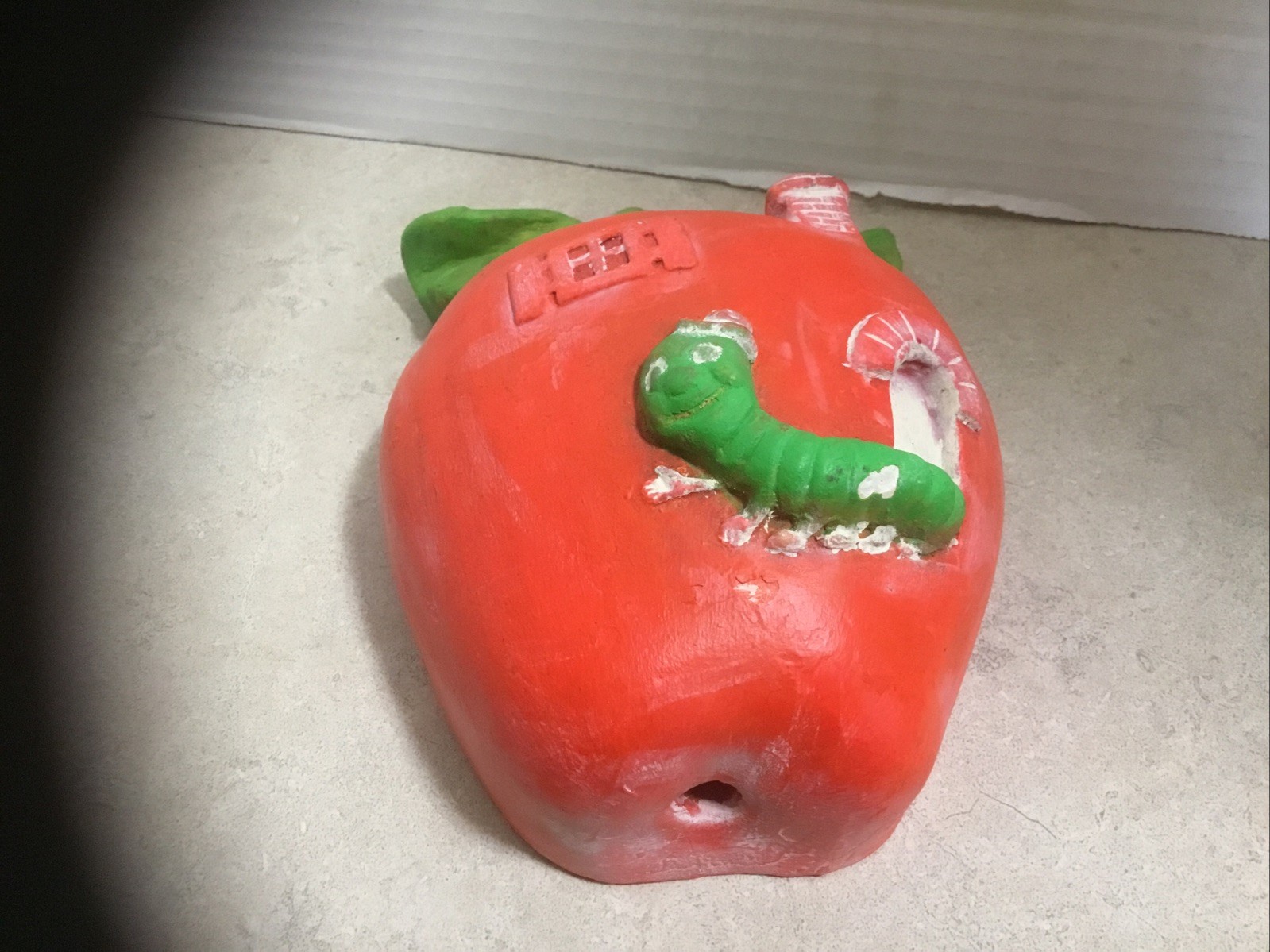 VINTAGE CHALKWARE STRING HOLDER WORM IN APPLE