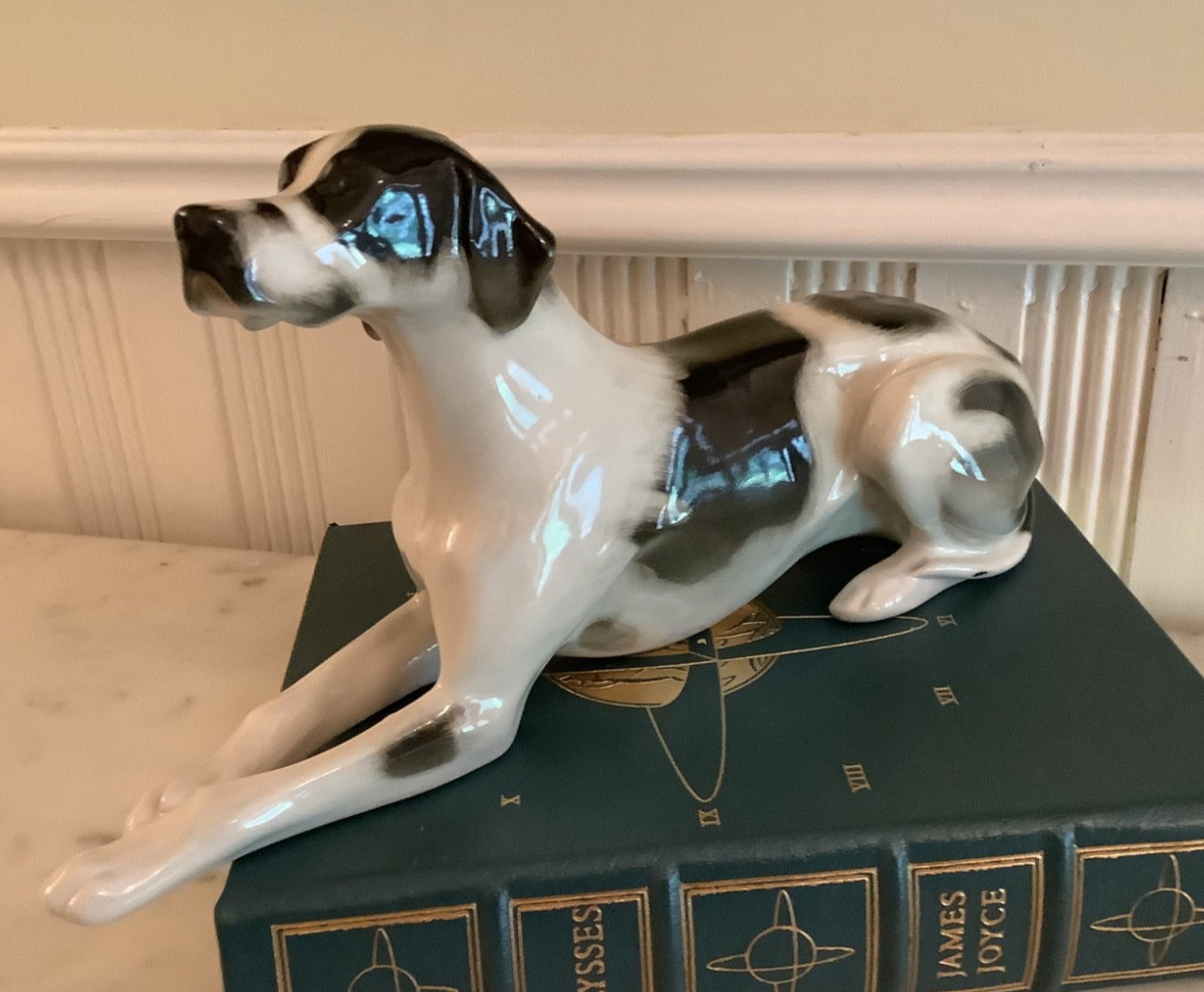 Russian LOMONOSOV English Pointer Porcelain Dog Figurine, Large