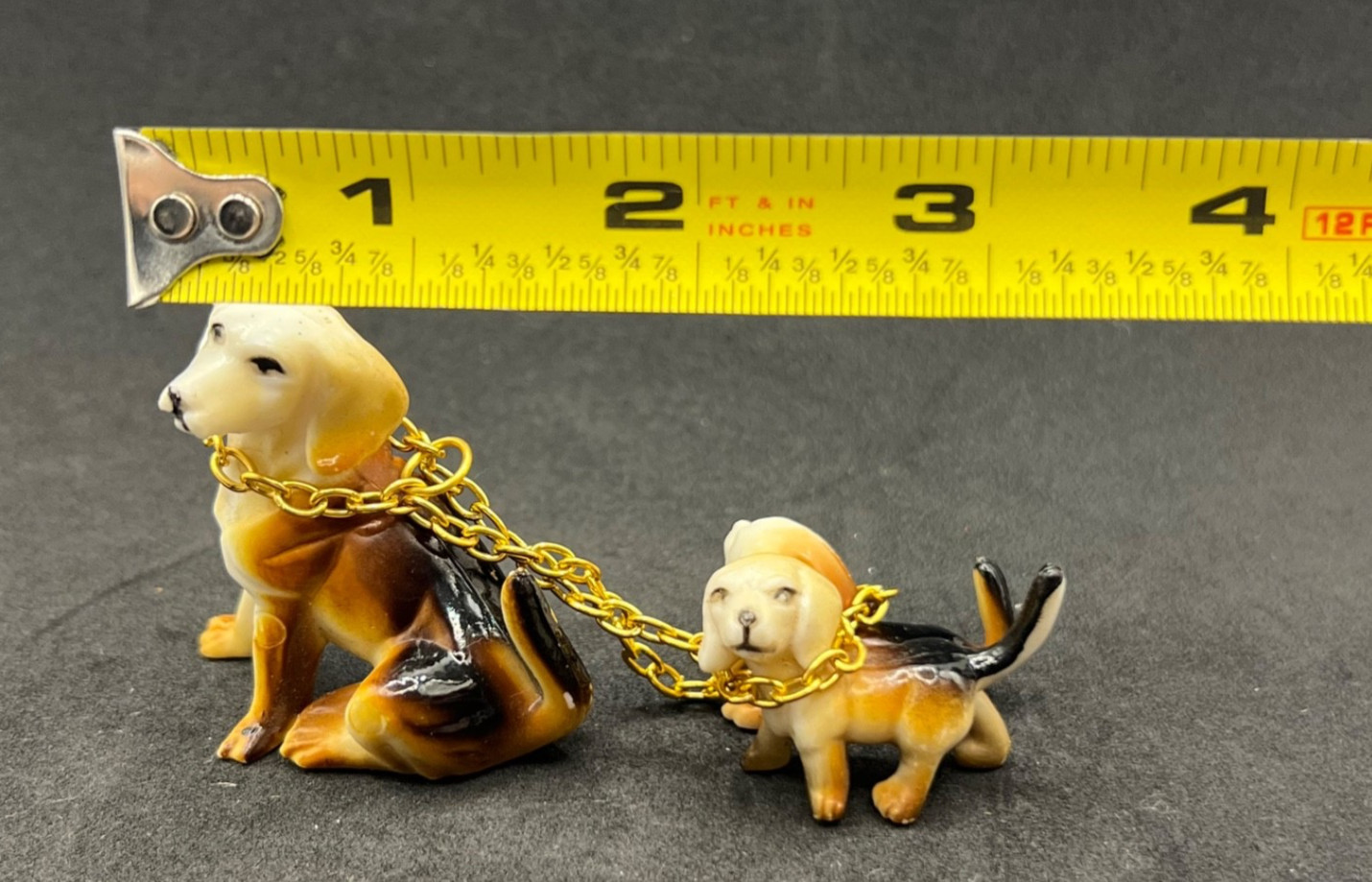 Vintage Plastic Celluloid Beagle Hound Dog Mother 2 Puppies Chain Leash Japan HK