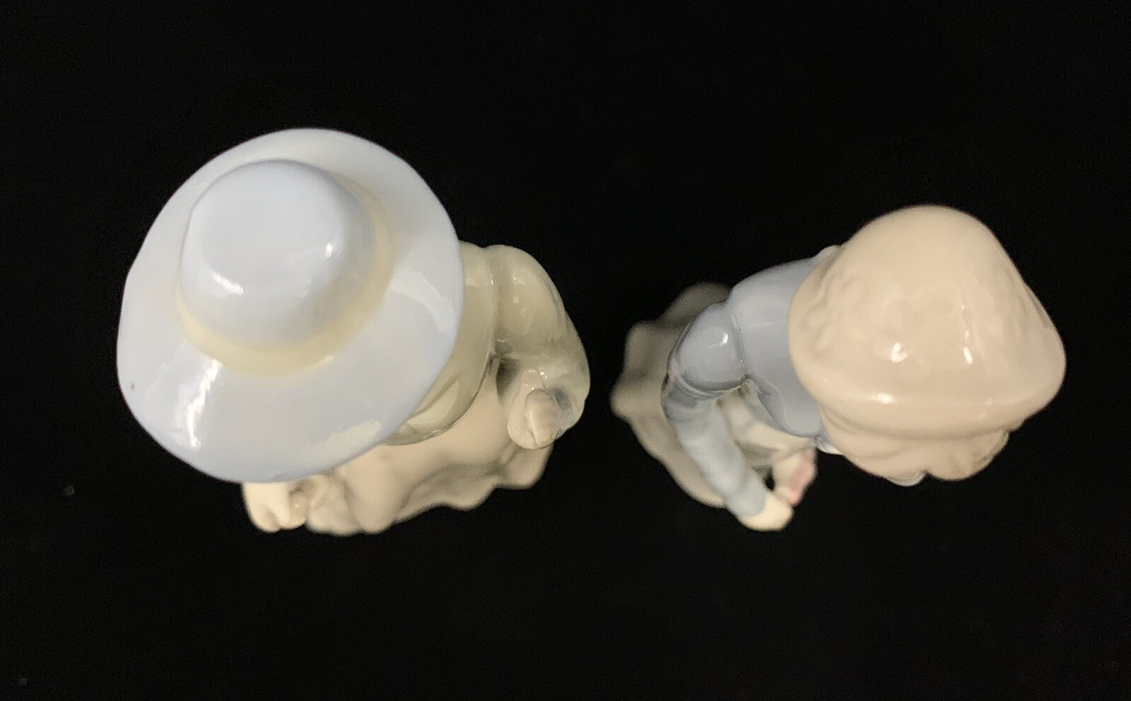 Set 2 Imcor Women Lady Woman Porcelain Figurines with Parasol Umbrella 8.25” Vtg
