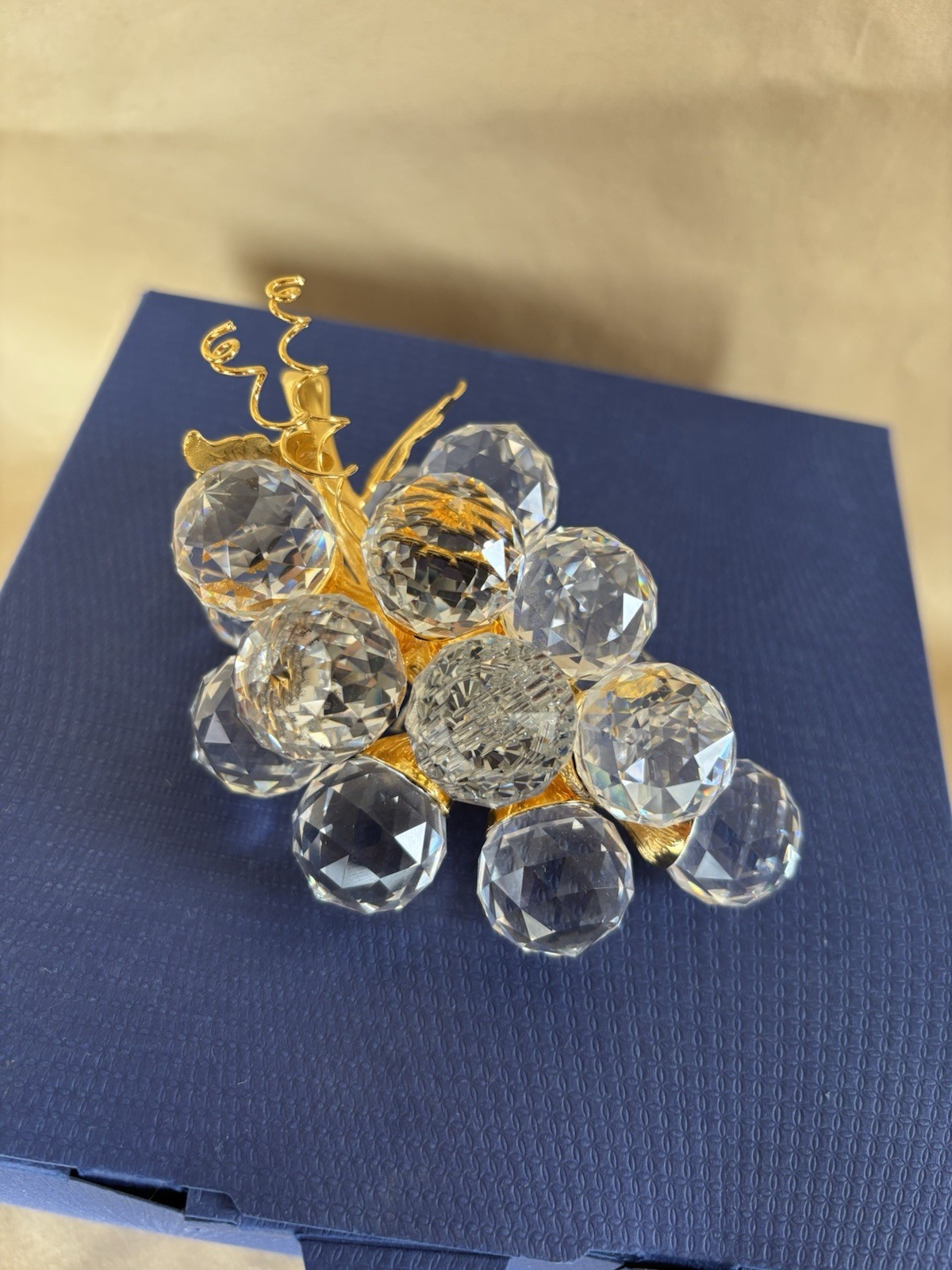 Swarovski Crystal Grape Cluster Figurine Gold Tone Vine