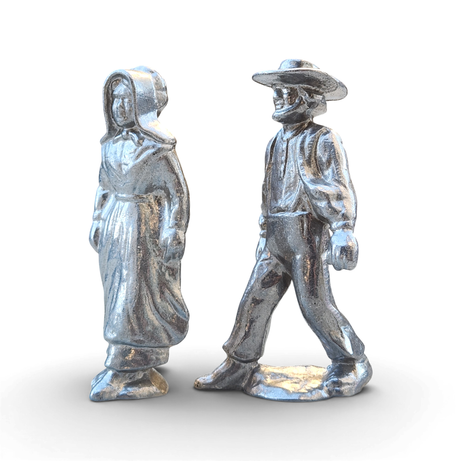 Pioneer People Couple Figurines Statues Silver Tone Cast Metal Farmer Amish 5″