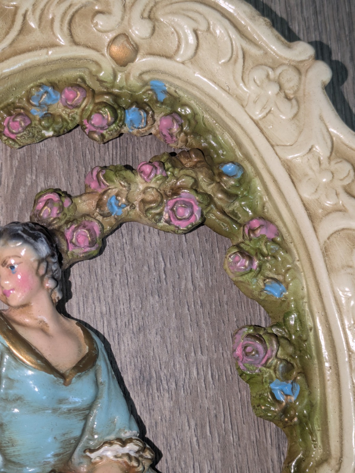VTG Italian Baroque Fontanini Depose Style Courting Couple Wall Art Italy Chalk