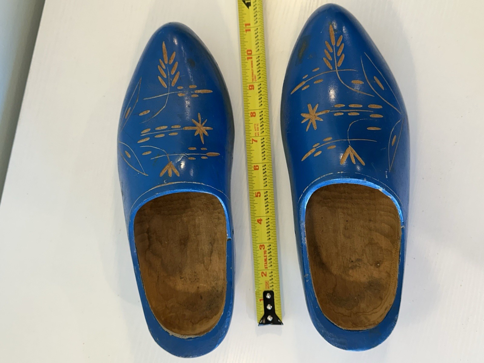 Vintage Dutch Holland Blue Wooden Shoes Clogs Handmade Floral Design 11”