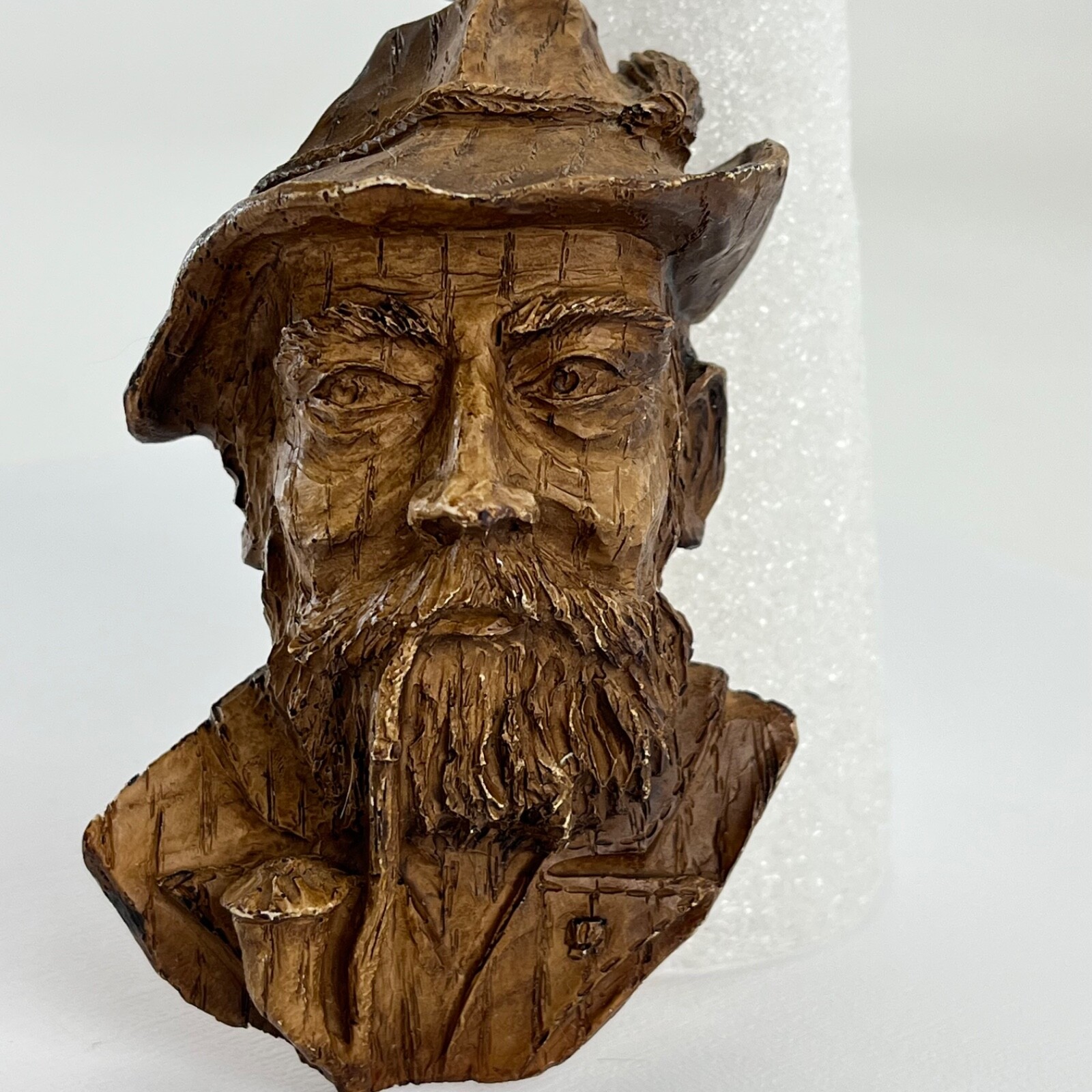 Old Man Smoking Pipe Small Cast Resin Black Forest Souvenir Wall Mount Sculpture