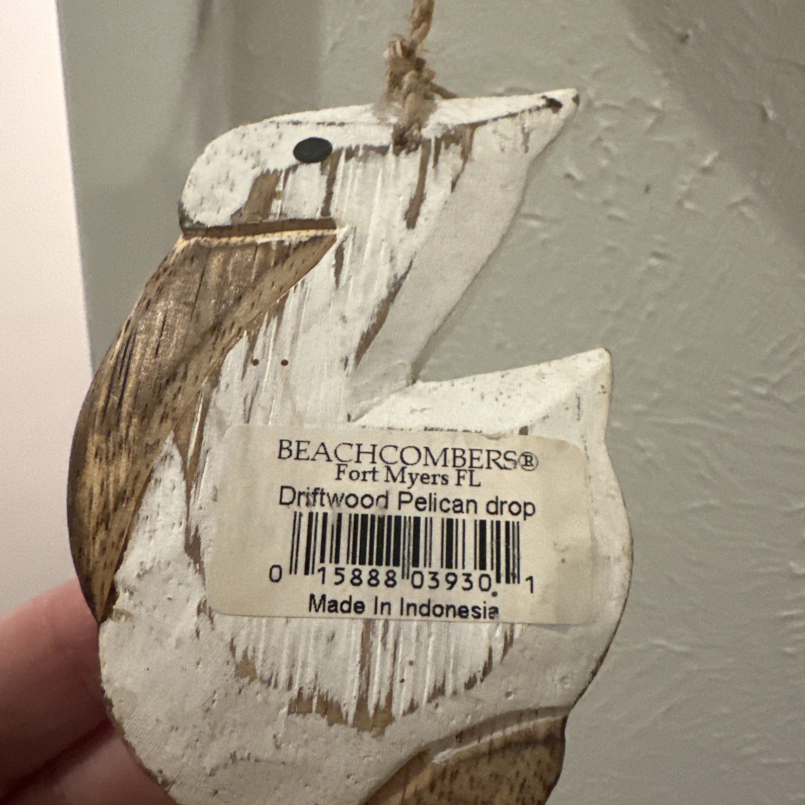 Coastal Driftwood And Pelican Hanging Beach Decor From Ft Meyers Florida 32”
