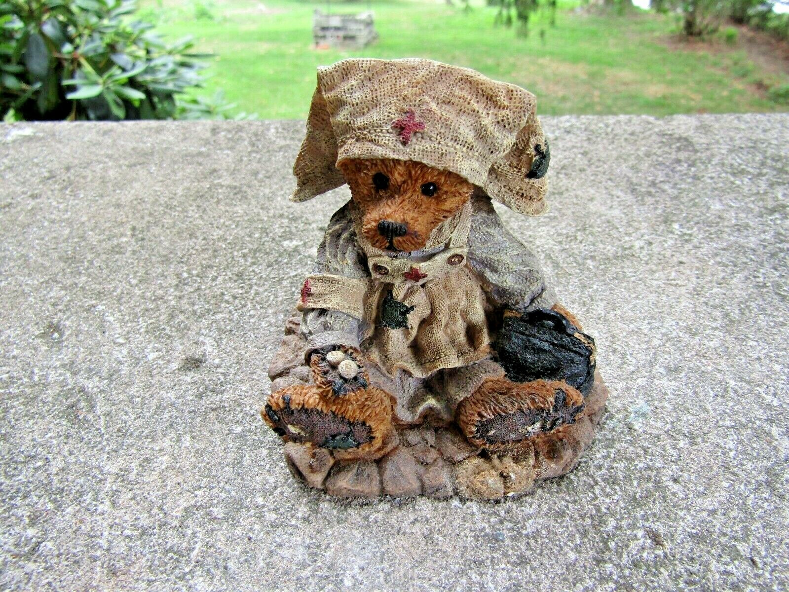 Vintage 1993 Boyds Bears & Friends- #2231- Edition 461E- Clara The Nurse ~ 3.0″