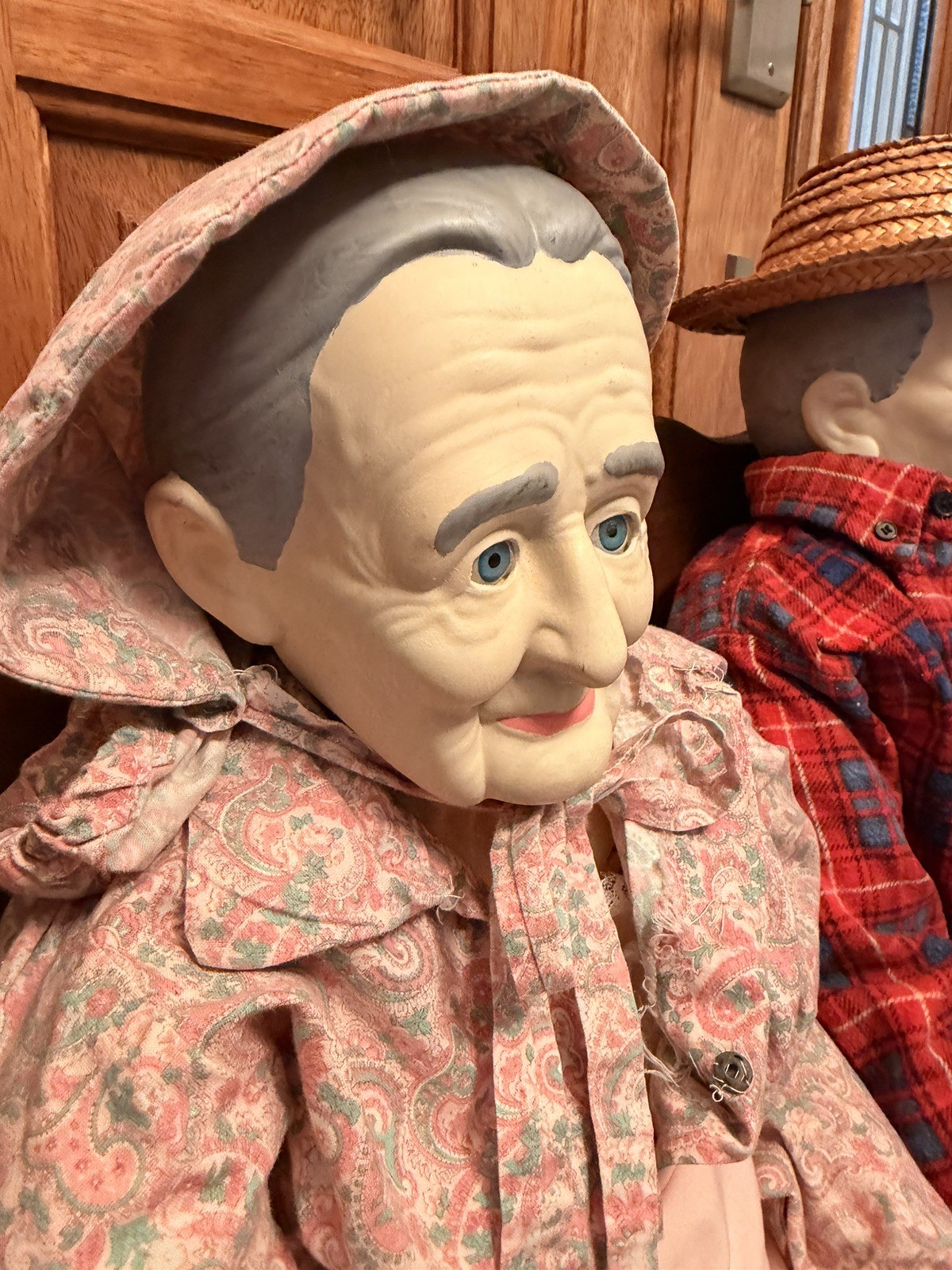 Vintage Grandma & Grandpa Porcelain Porch Sitters Wallace Style Pair Adorable!