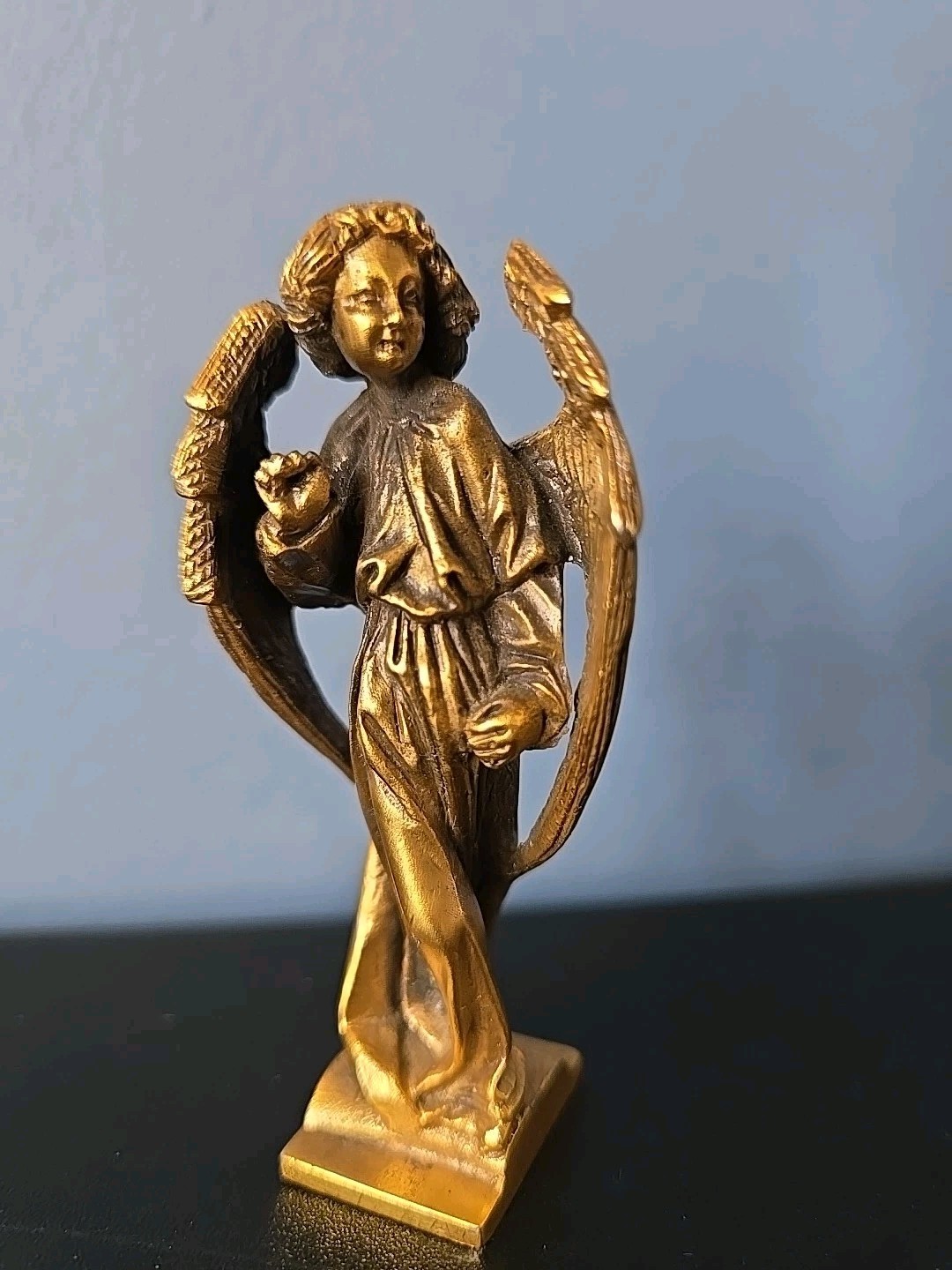 Vintage MMA brass angel figurine Metropolitan Museum of Art sculpture 3 1/8”