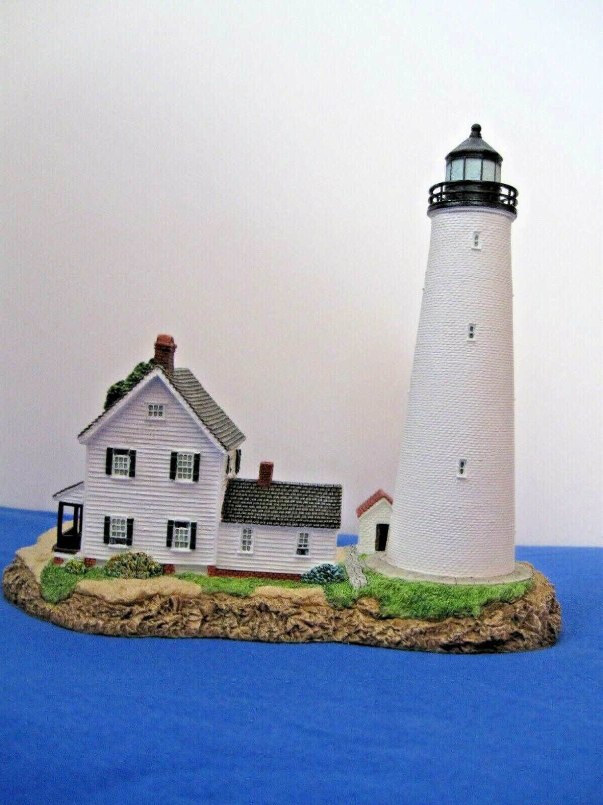 Harbour Lights Lighthouses Georgetown SC.HL291 Mint in box.