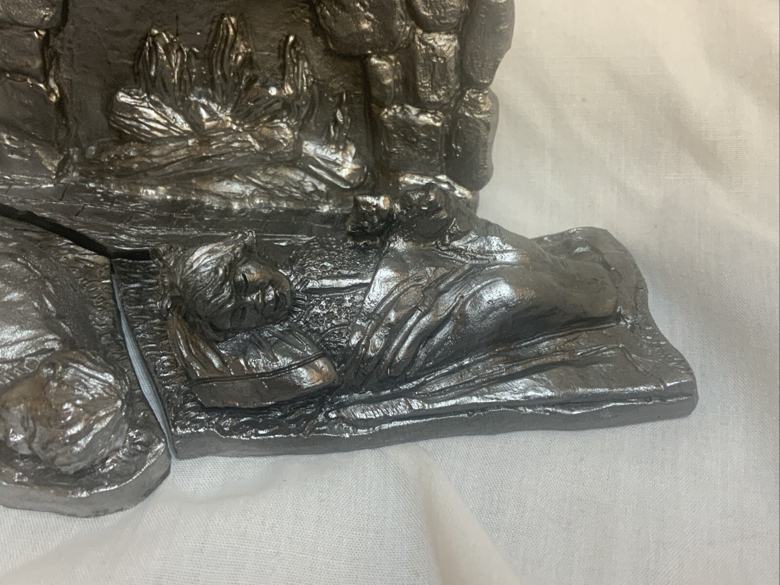 MICHAEL RICKER PEWTER CHRISTMAS FIREPLACE w/ BOY & GIRL SLEEPING