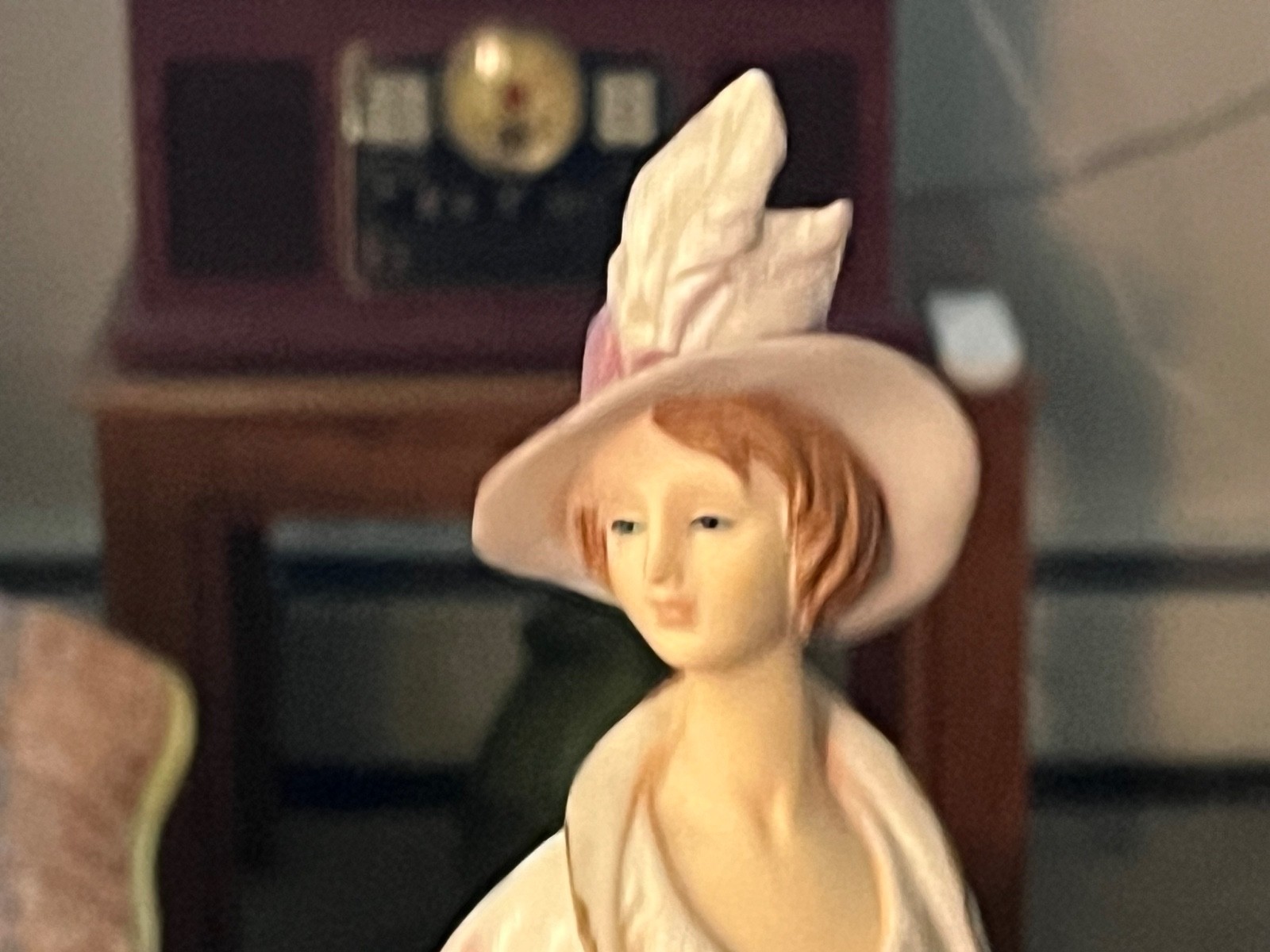Elegant lady figurine.