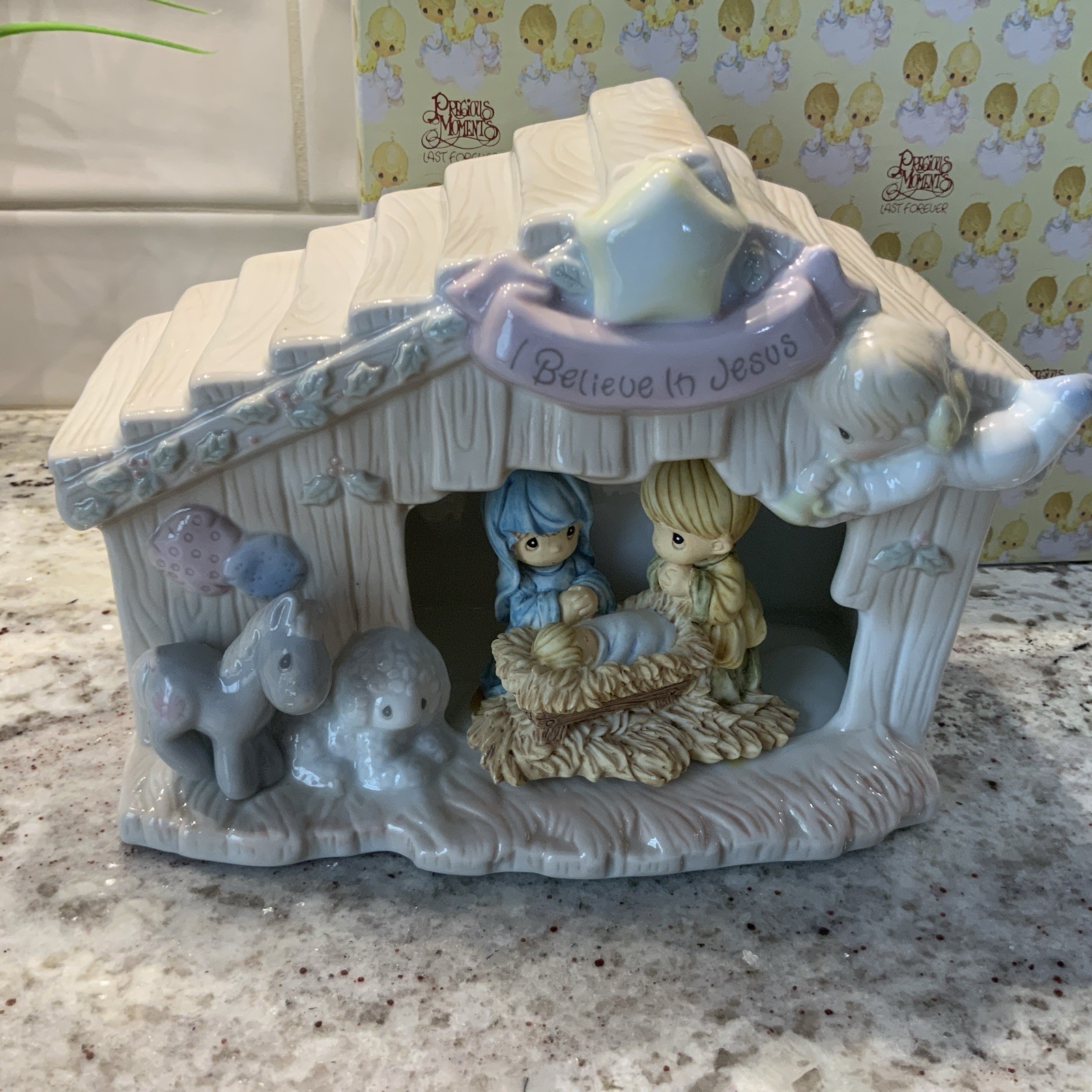Precious Moments light up Nativity Scene, I Believe in Jesus MISSING LIGHT