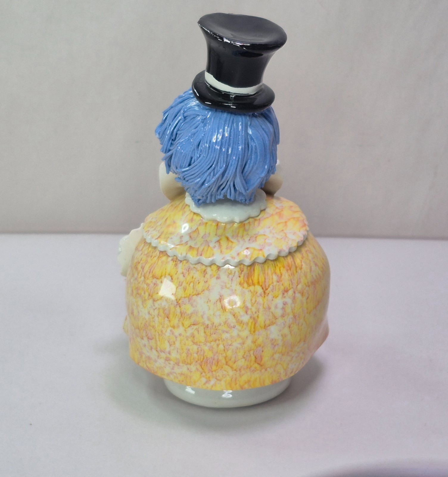 Italian Zampiva Clown Figurine Spaghetti Hair Button Bow Signed 5.5″ Tall in Box