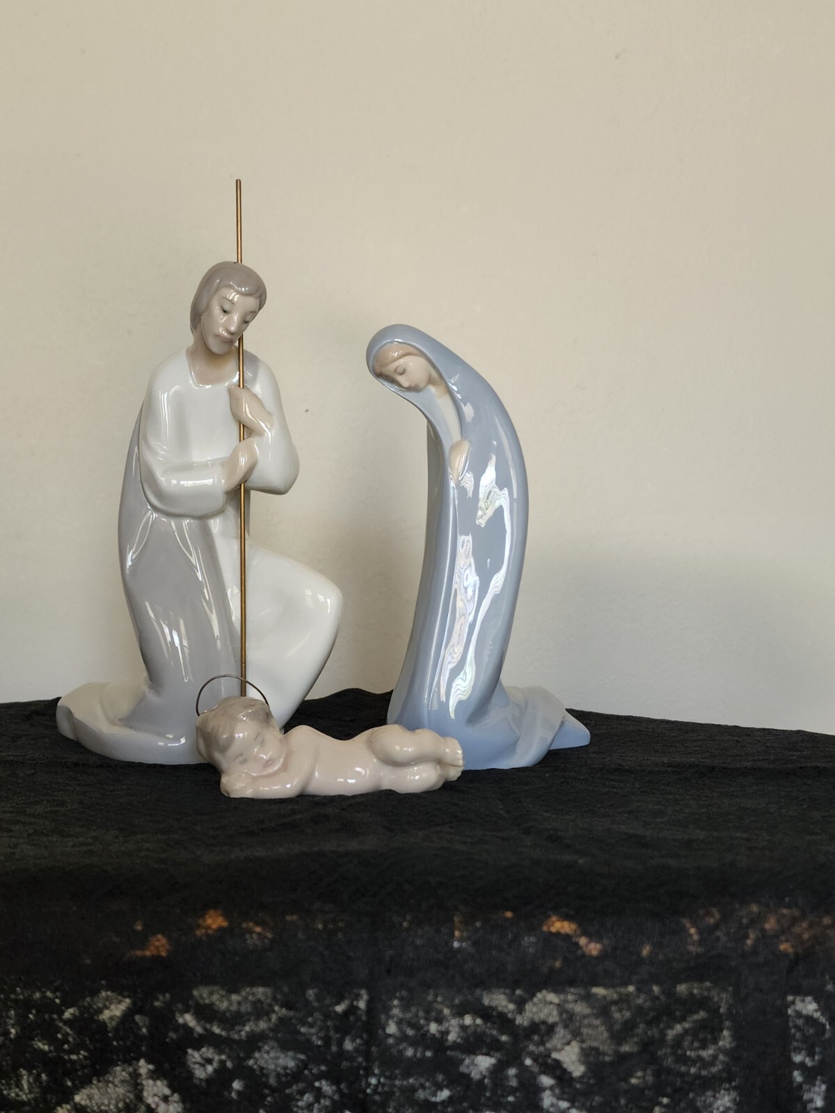 Retired Vintage Lladro Nativity Sculpture by Fulgencio Garcia