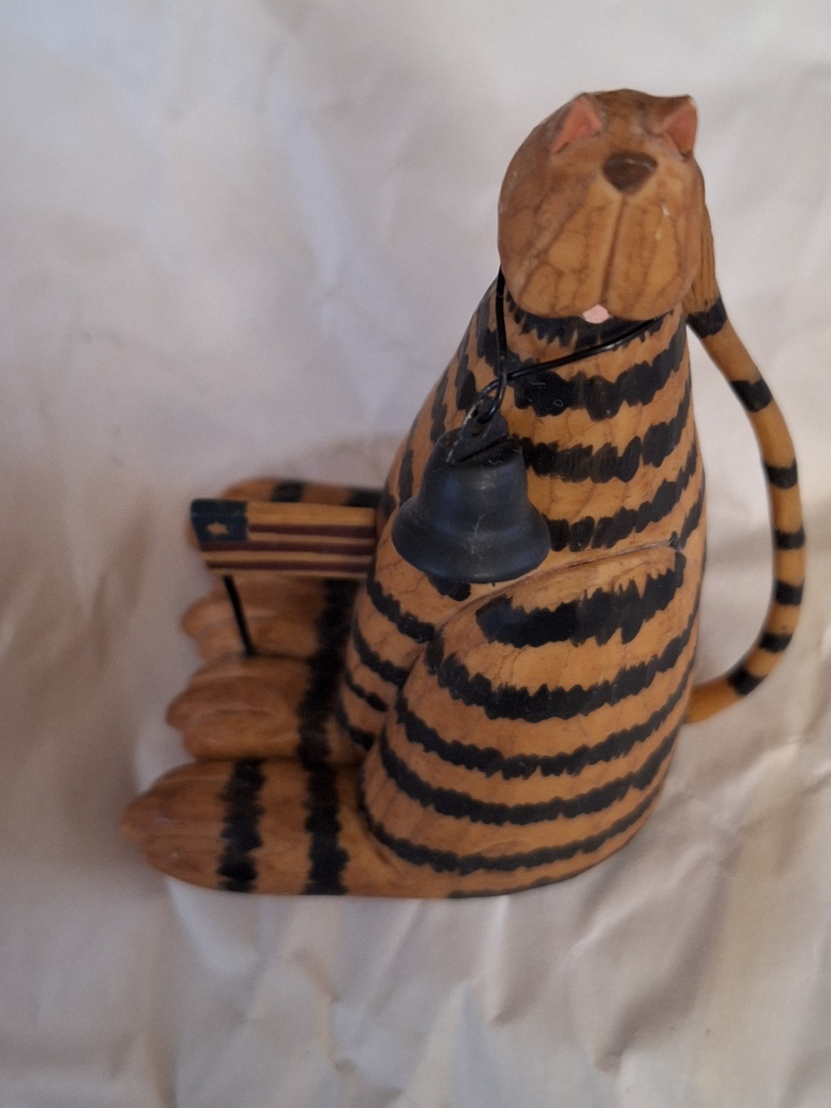 Stripe Cat By Williraye Studio “Raising The Flag” Patriotic Figurine