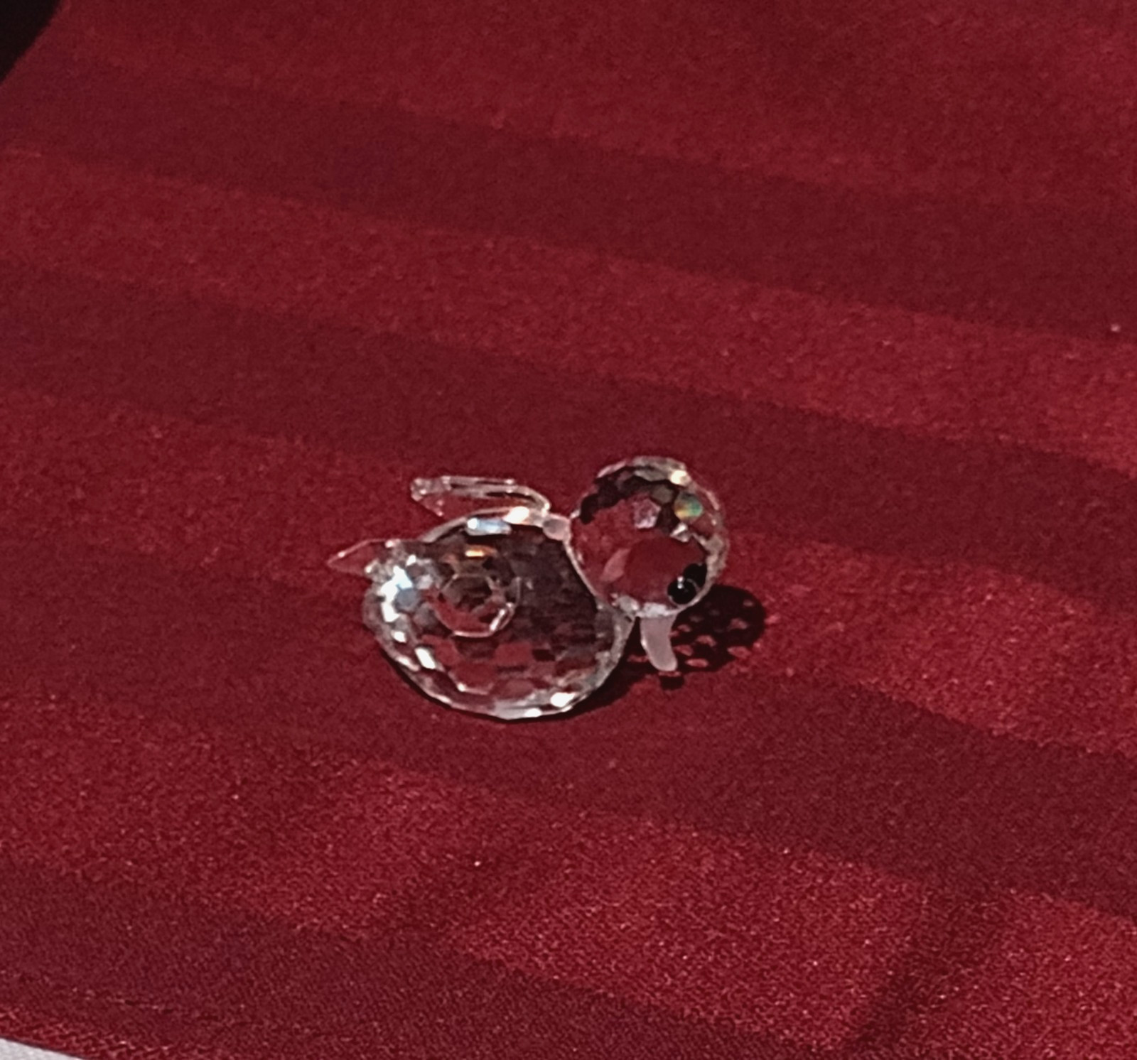 Retired Swarovski Beauties of the Lake Series Mini Swiming Duck 7665NR037