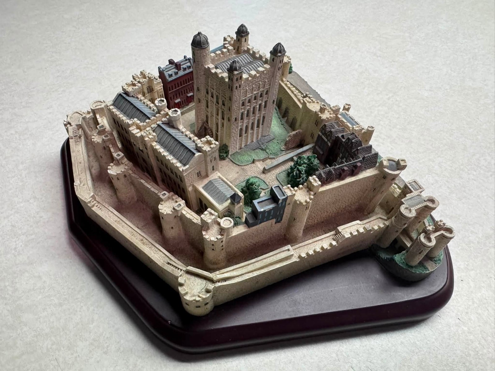 Vintage 1995 Lenox Tower of London Castle Miniature Figurine Wooden Base