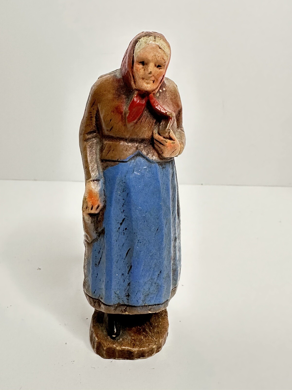 Vintage Syroco Wood Old Jewish Woman Bubbe With Holy Book Figurine Judaica