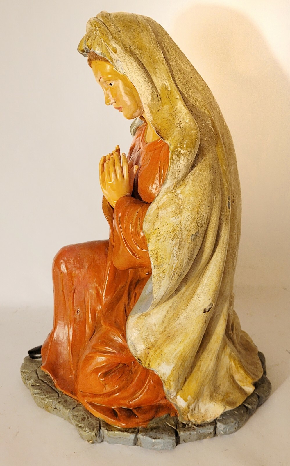 Vintage Virgin Mary Kneeling Nativity Statue Catholic Madonna Church Large 16″