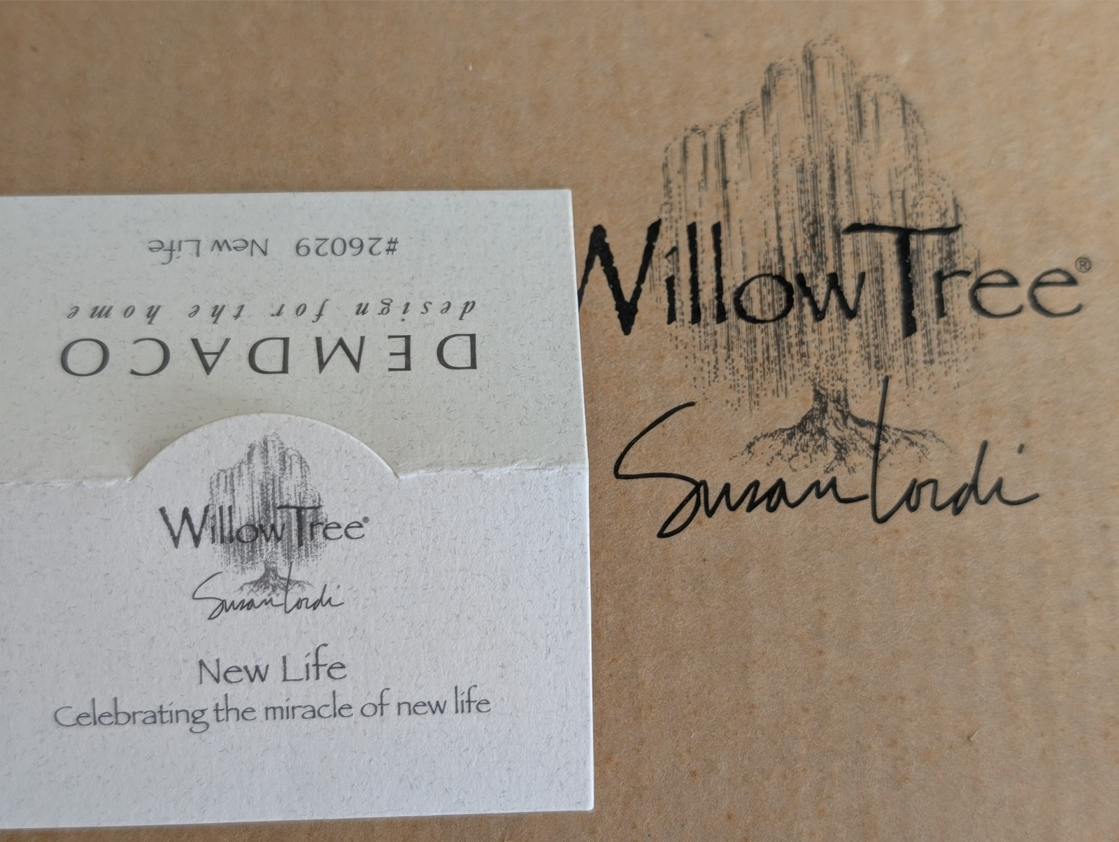 Willow Tree New Life Figurine Father/Mother/Newborn Baby Great Shower Gift