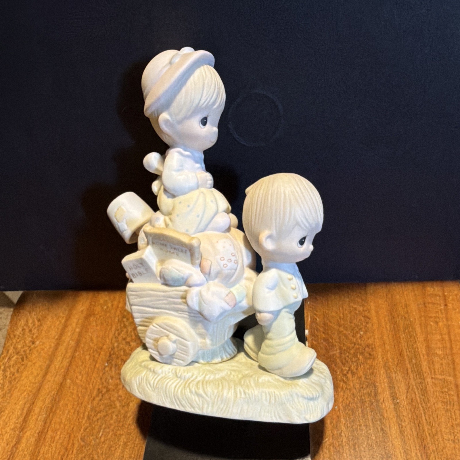 Enesco Jonathan & David “Walking By Faith” Porcelain Figurine 1979 Signed